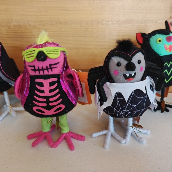 Lot of 6 Target Hyde and EEK Halloween 2024 X-RAY Glitters Skitter Batrick - Picture 3 of 4